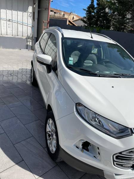 Vandalisme, Aix en Provence ,franchise offerte ,véhicule de prêt