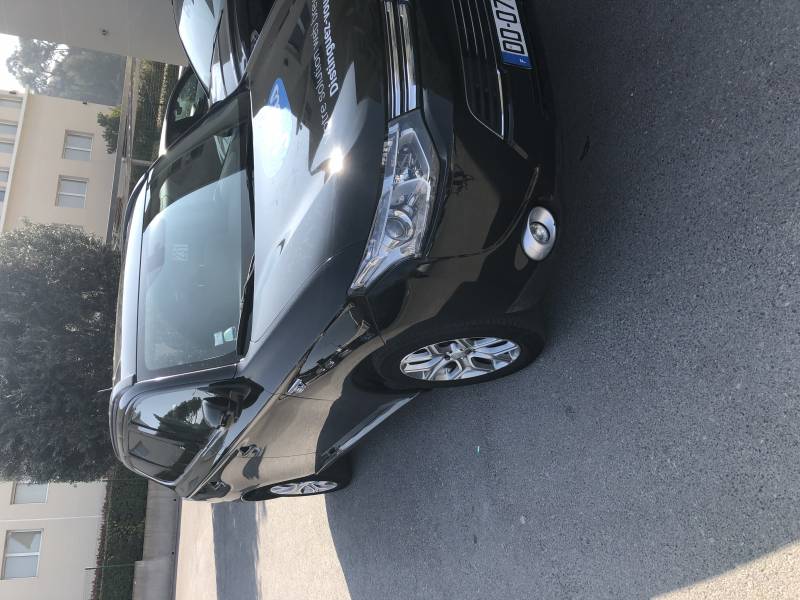 Mitsubishi véhicule accidenté,franchise offerte , carroserie premium