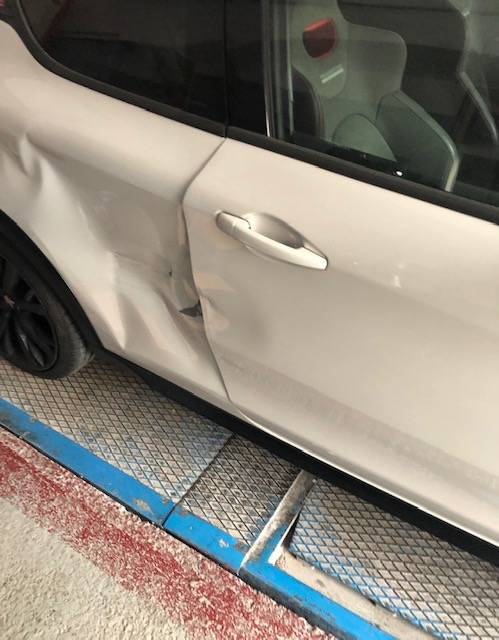 208 GTI franchise offerte saint Bernarde 13012 choc stationnement véhicule de prêt