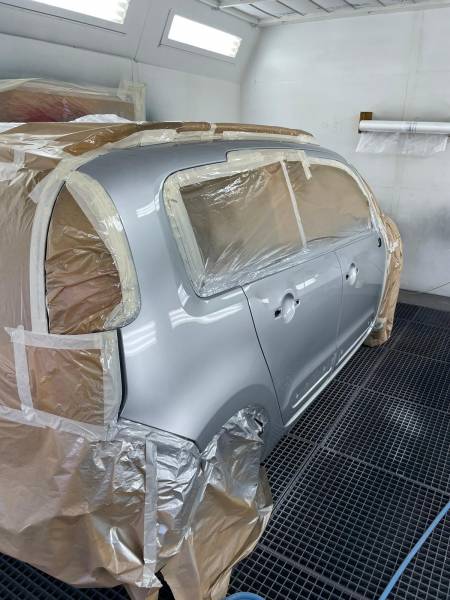 Véhicule accidenté marseille 12 eme voiture de pres et franchise