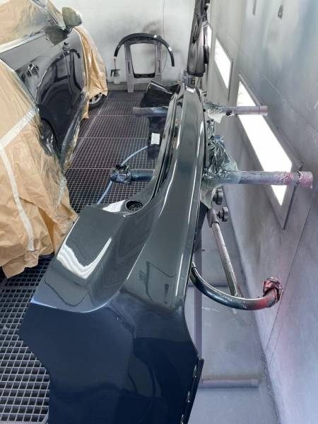 Réparation de carrosserie Volvo ,marseille 12eme ,franchise offerte