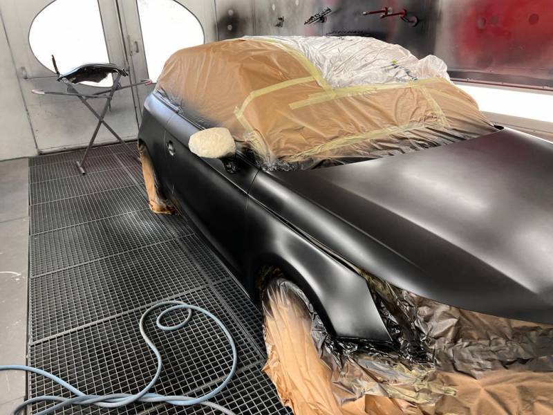 Vandalisme, franchise offerte, agréé toutes assurances, véhicule de prêt offert le temps des travaux