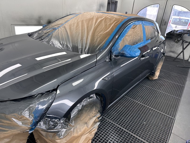 Carrosserie Premium franchise offerte , aucune avance de travaux prêt de véhicule , 13260 Cassis