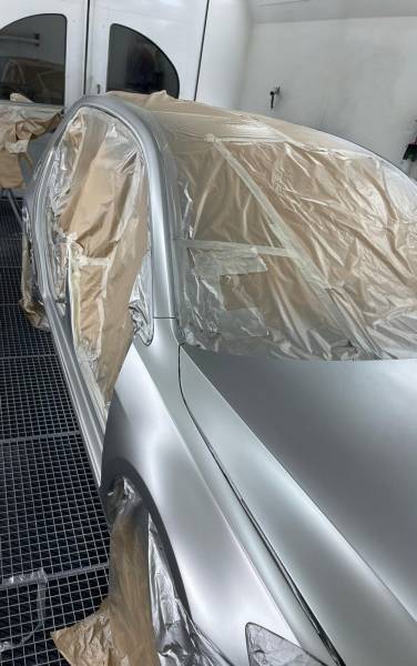 Accident , réparation carrosserie , franchise offerte, près de véhicules,