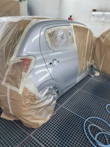 accident de la route ,réparation carrosserie ,franchise offert et véhicule de courtoisie a disposition