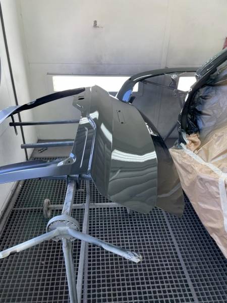 Réparation de carrosserie Volvo ,marseille 12eme ,franchise offerte