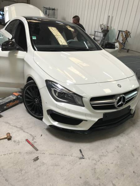 Carrosserie accident de la route a tort aubagne franchise offerte mercedes cla 45 amg