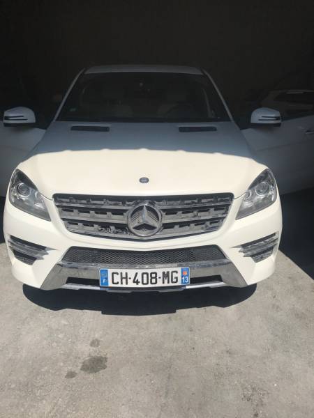 Carrosserie vandalisme par enfoncement Toulon Mercedes ml 350 CDI pack amg l'intégralité de la franchise offerte