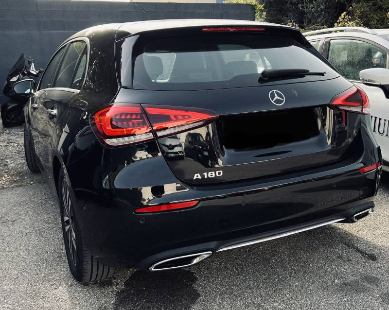 Véhicule de courtoisie, véhicule de prêt, Mercedes Classe A