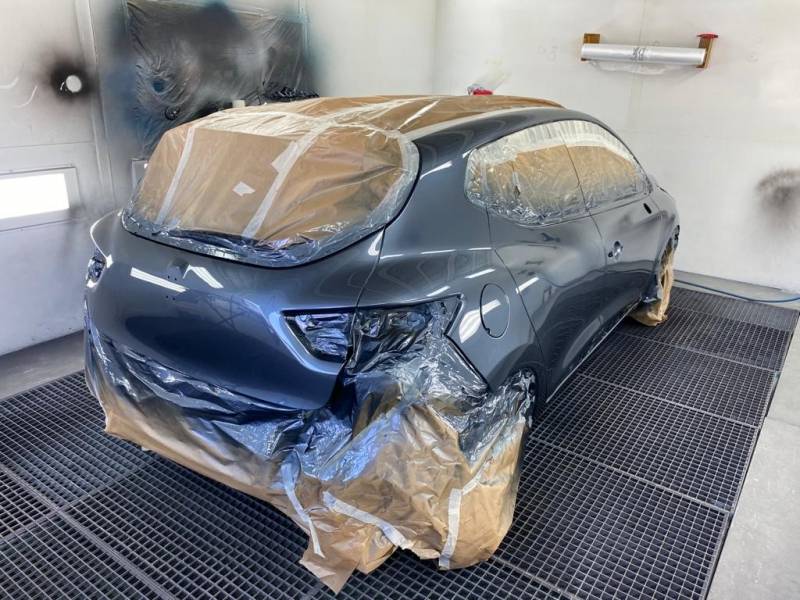 AUDI Q5  réparation du a un choc AR latéral, franchise offert