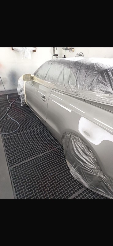 Citroen C4 reparation complète après accident de la route 