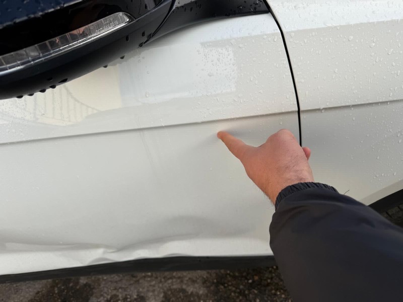 Carrosserie Premium - Franchise offerte , Véhicule de prêt , Avance de travaux 13008 