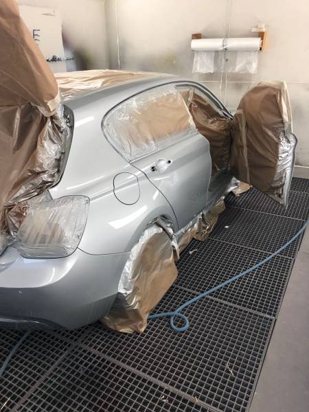 accident a tort et accident sur une barrière de sécurité franchise offerte