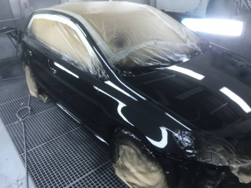 Vandalisme sur Polo à Marseille 13010 : peinture complète et franchise offerte