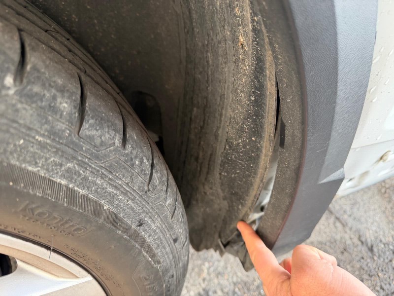 Carrosserie Premium - Franchise offerte , Véhicule de prêt , Avance de travaux 13008 