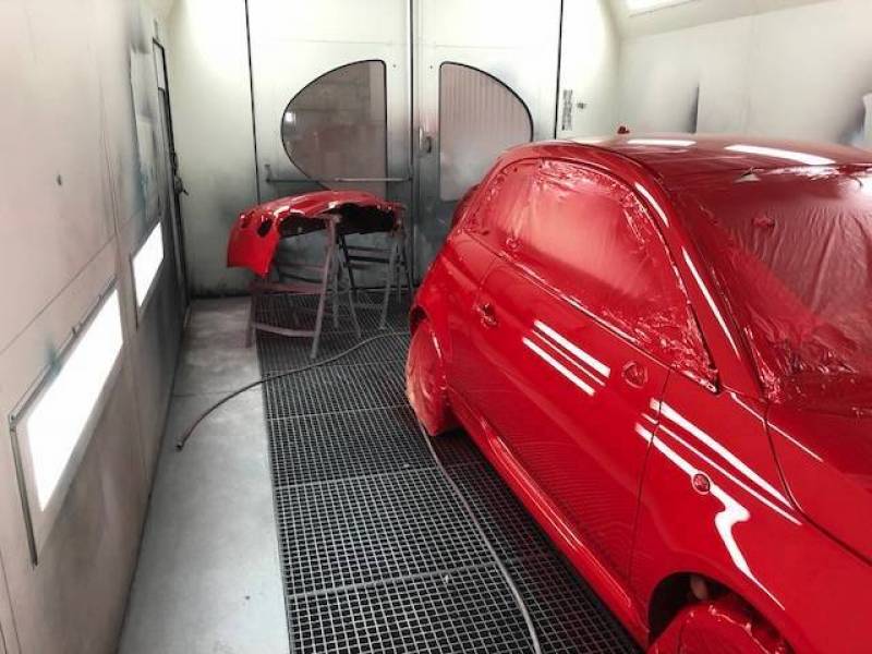 carrosserie fiat 500 gemenos aubagne l'intégralité de la franchise offerte véhicule de pres