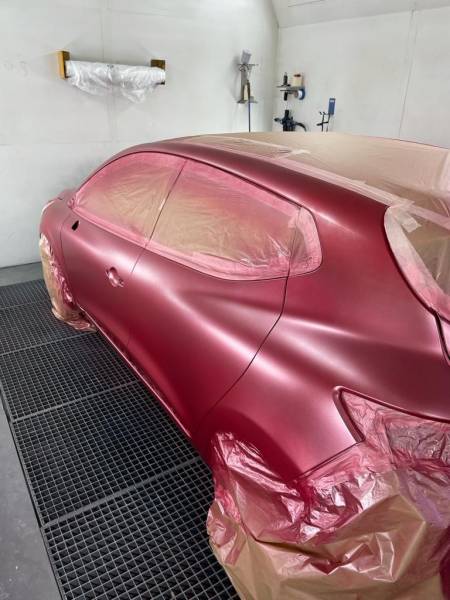 Sinistre, franchise offerte ,peinture tri couches sur la totalité de la carrosserie