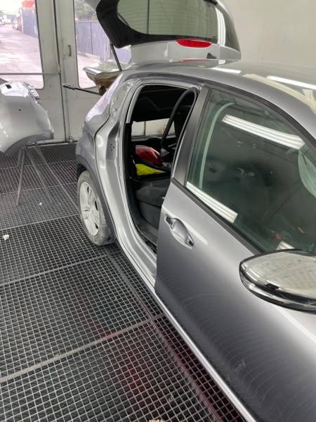 franchise offerte, près de véhicules, services à domicile, expertise photo